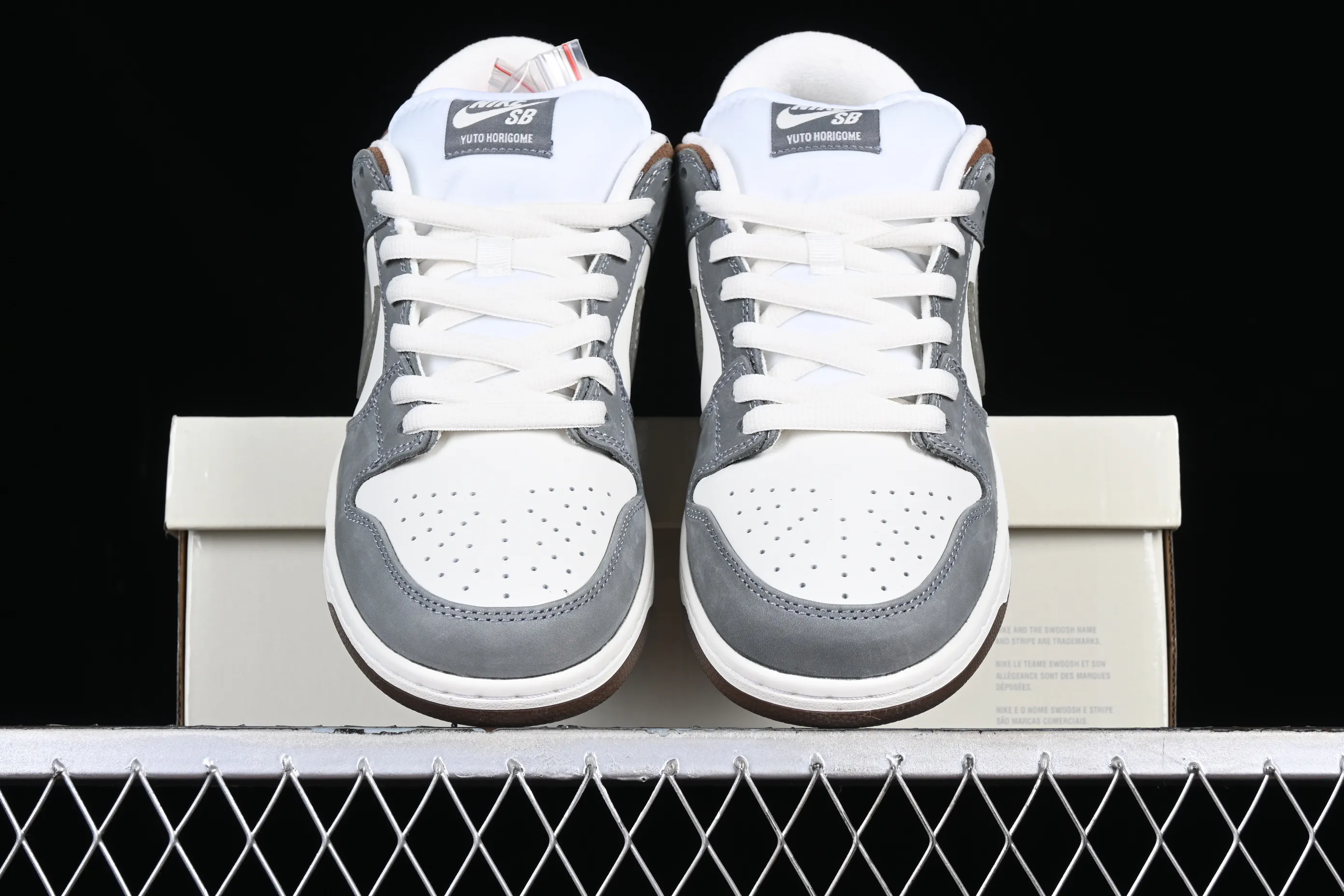 All categories Nk SB Dunk Series Nk SB Dunk Low low-top sneakers Yuto Horigome x Nk SB Dunk Low joint model SB low-top casual sports skateboard shoes FQ1180-001
